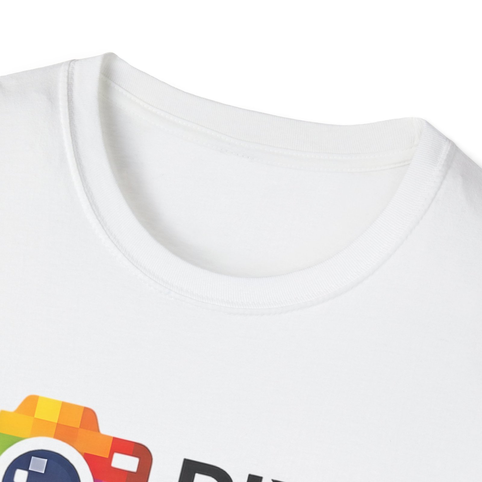 Gildan 64000 Soft T-Shirt - Image 3